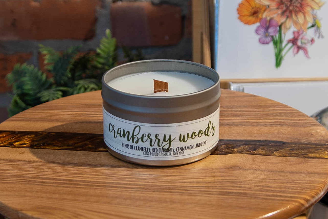 Thistle Moon Cranberry Woods 8oz Candle
